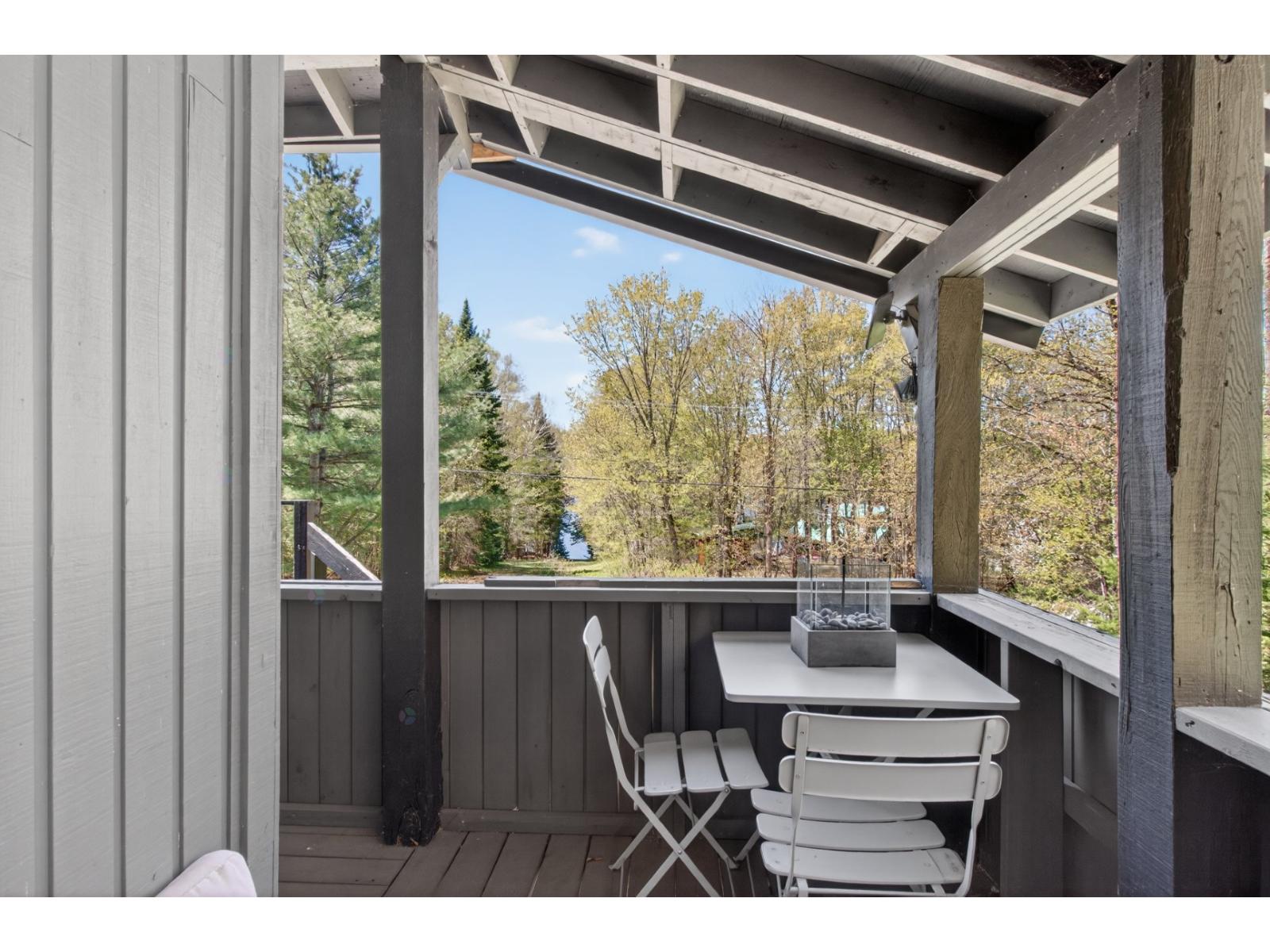 8577 Ch. Du Lac-labelle Property Photo 12