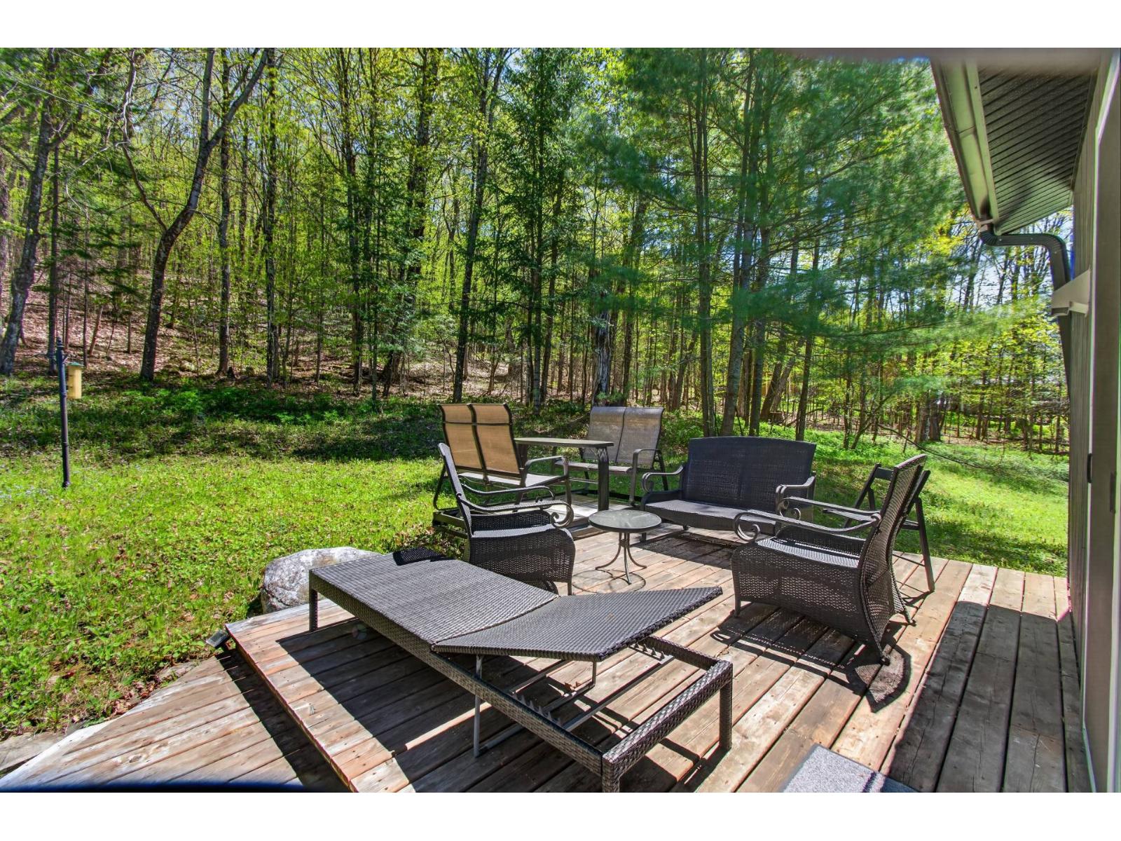 8577 Ch. Du Lac-labelle Property Photo 46