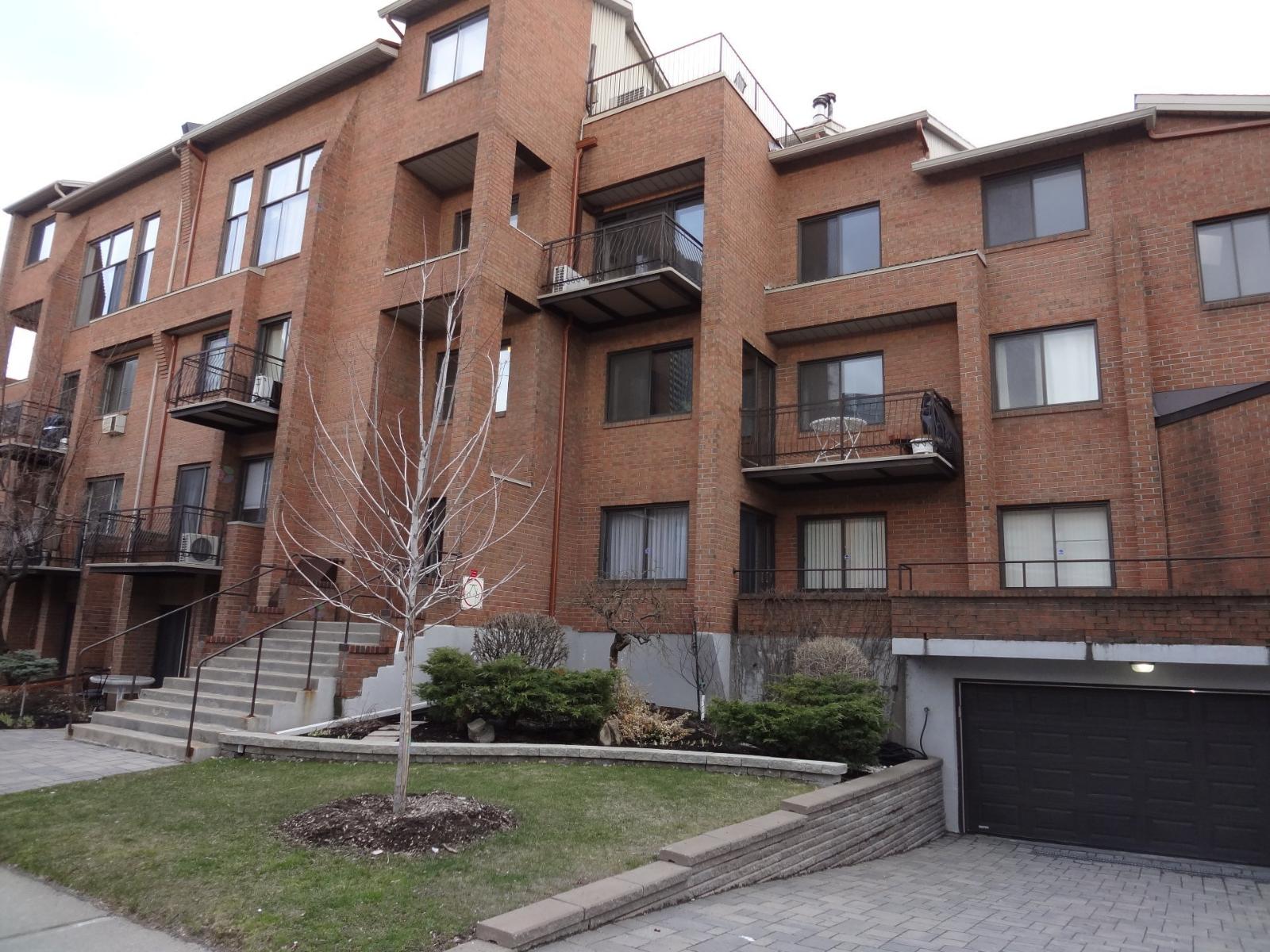 1410 Rue St-jacques, #4 Property Photo 1