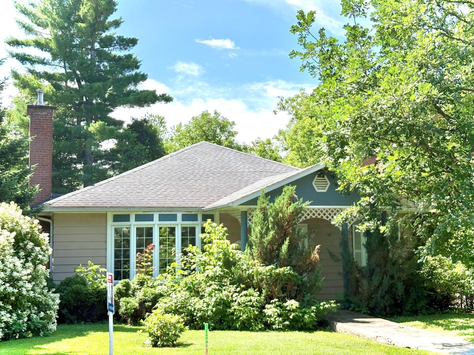 15 Rue Maple Property Photo 1