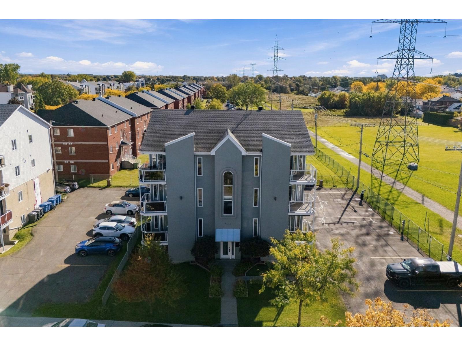 925 Rue Des Éperviers, #106 Property Photo 27