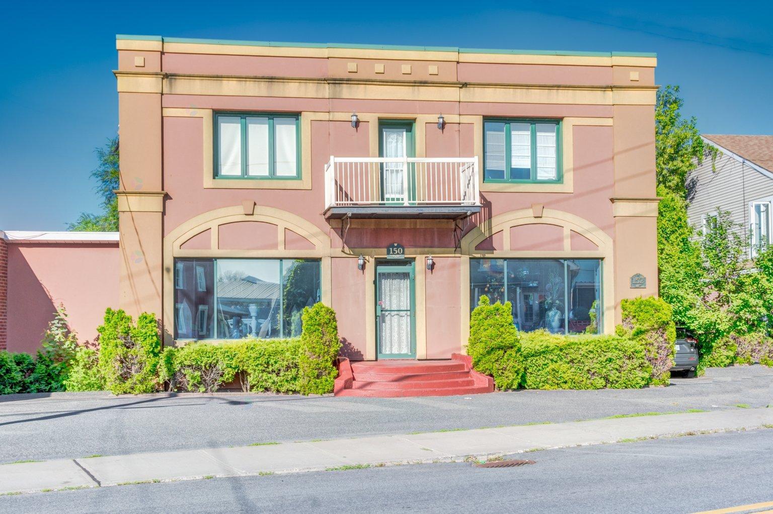 150-152 Boul. Fiset Property Photo 2
