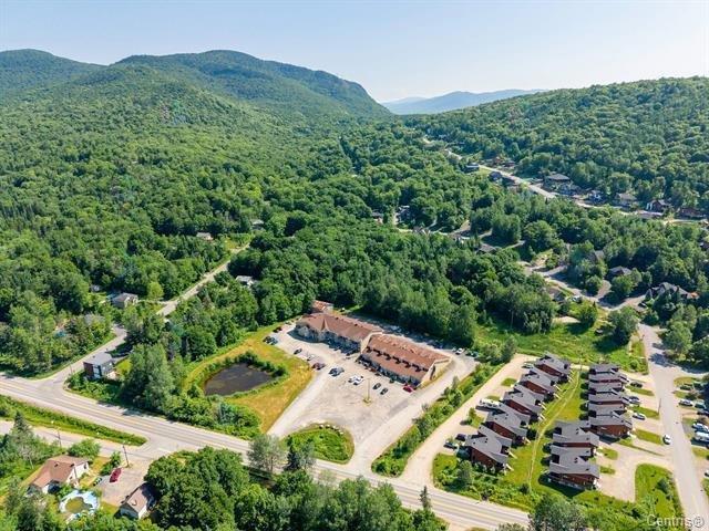 455 Ch. Du Hibou, #218 Property Photo 3