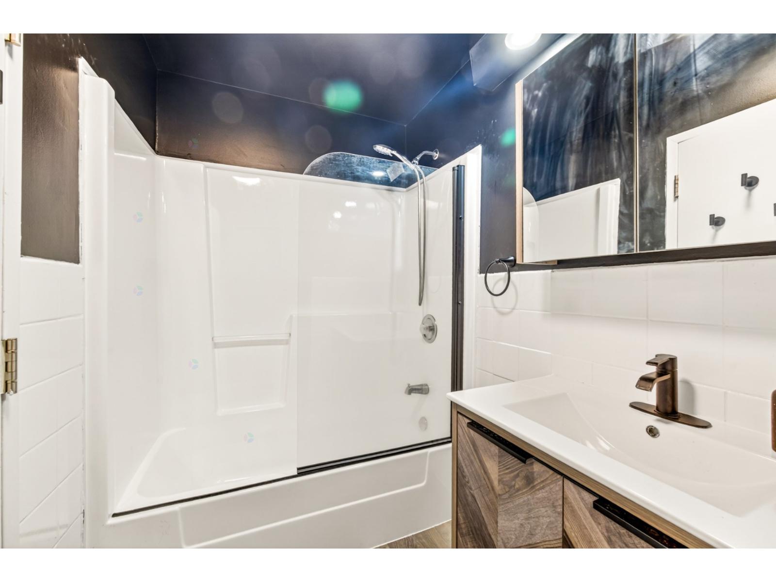 455 Ch. Du Hibou, #218 Property Photo 18