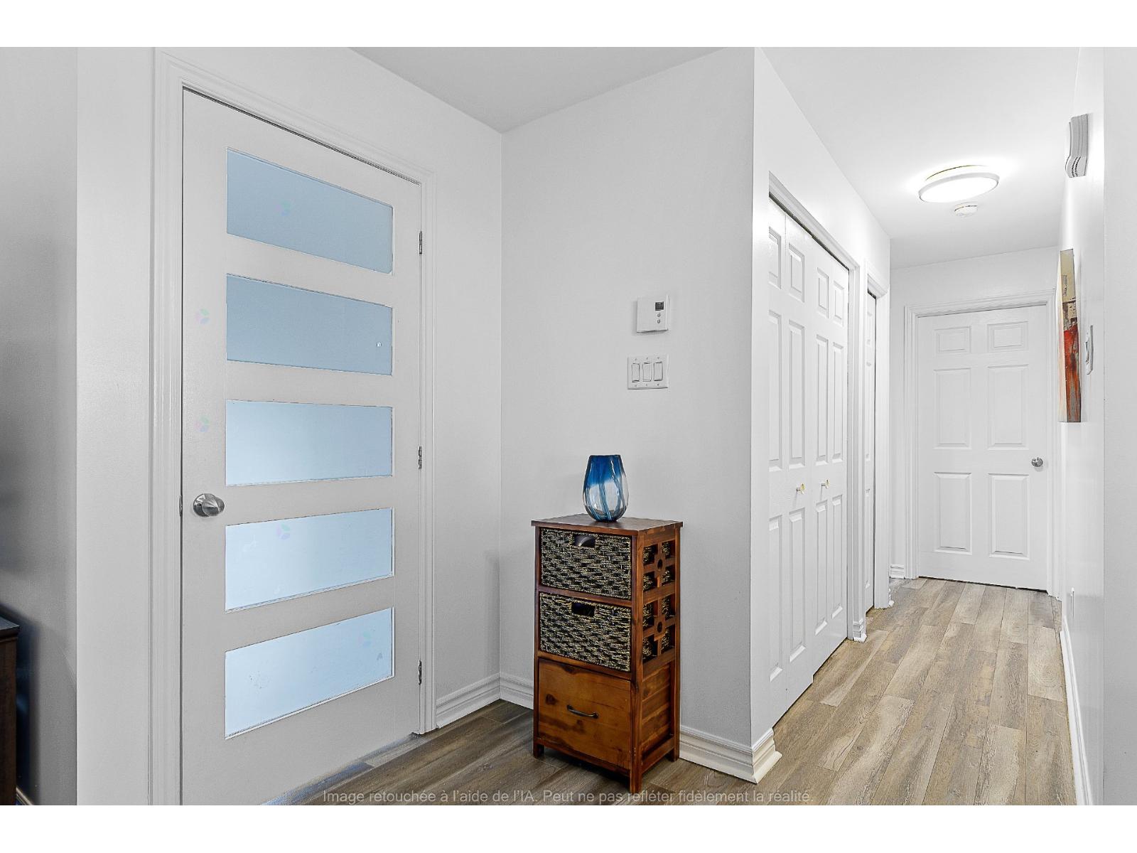 8 Rue Graham Property Photo 4