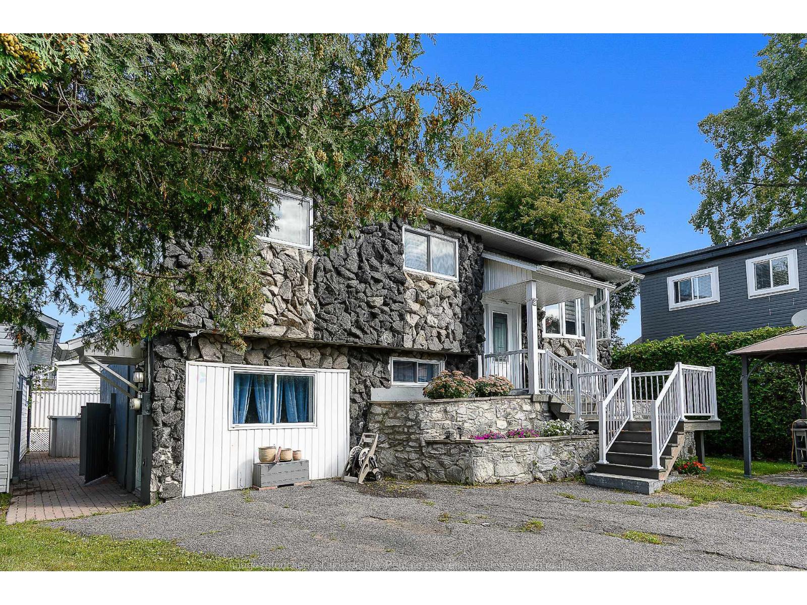 8 Rue Graham Property Photo 28