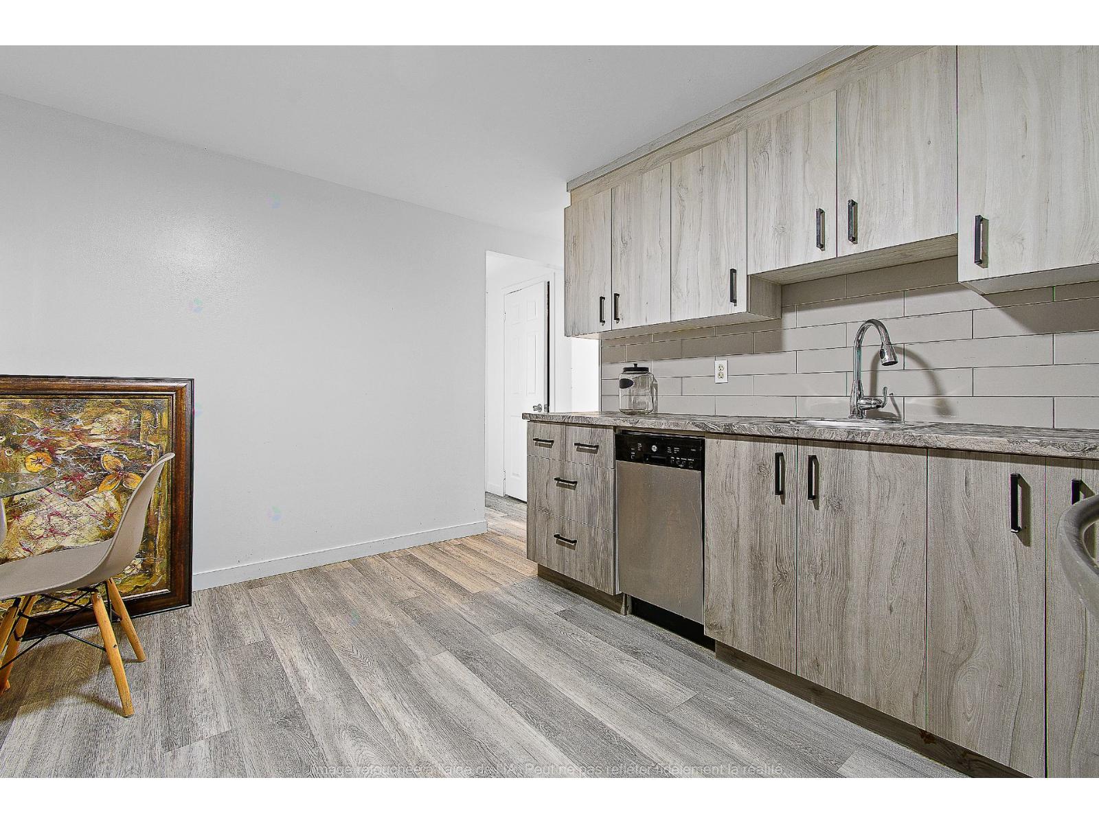 8 Rue Graham Property Photo 35