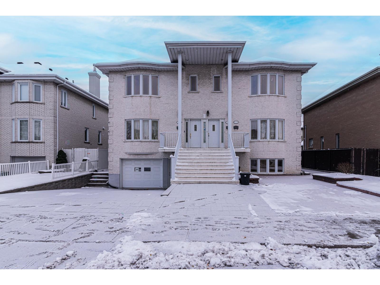 5772 Rue Honoré-mercier Property Photo 1
