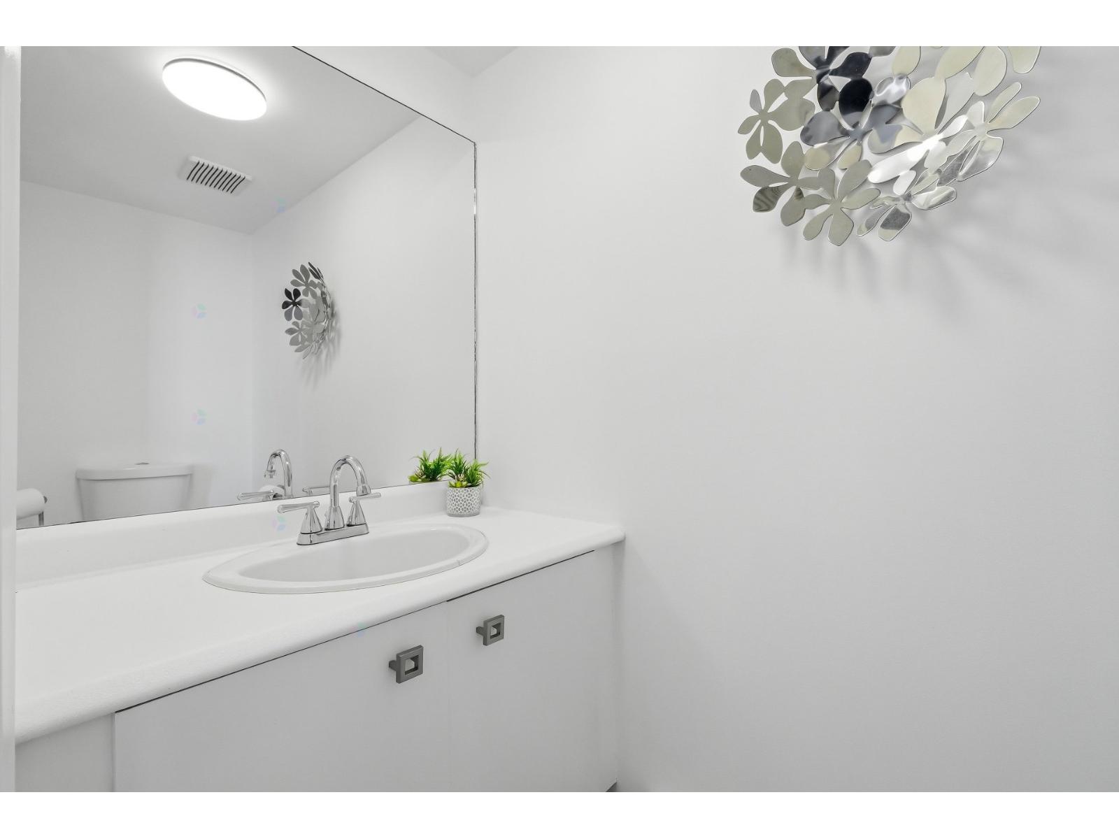 3785z Rue Des Sources Property Photo 13
