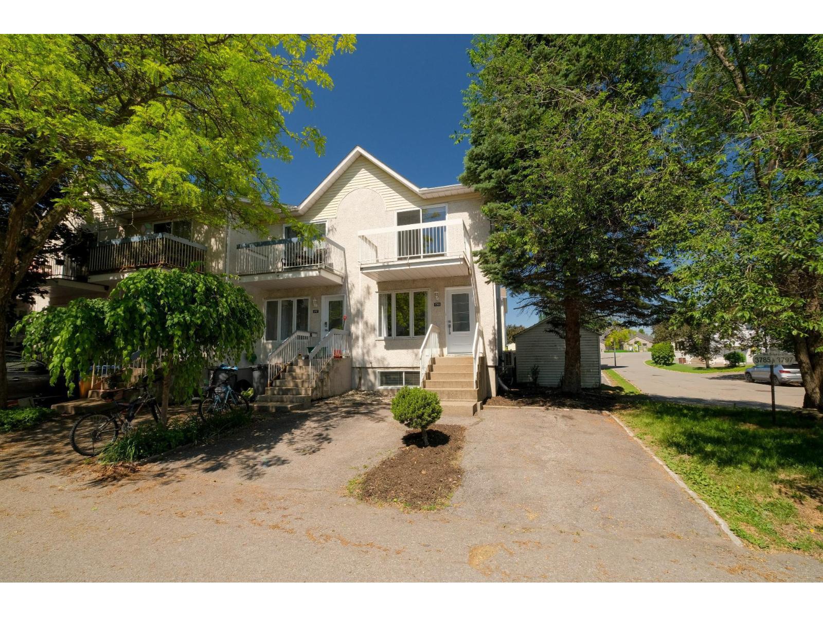 3785z Rue Des Sources Property Photo 28