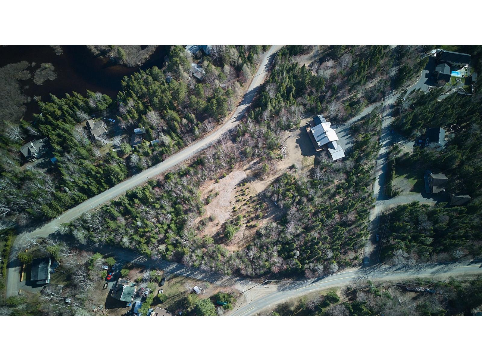 Ch. Solange Property Photo 2