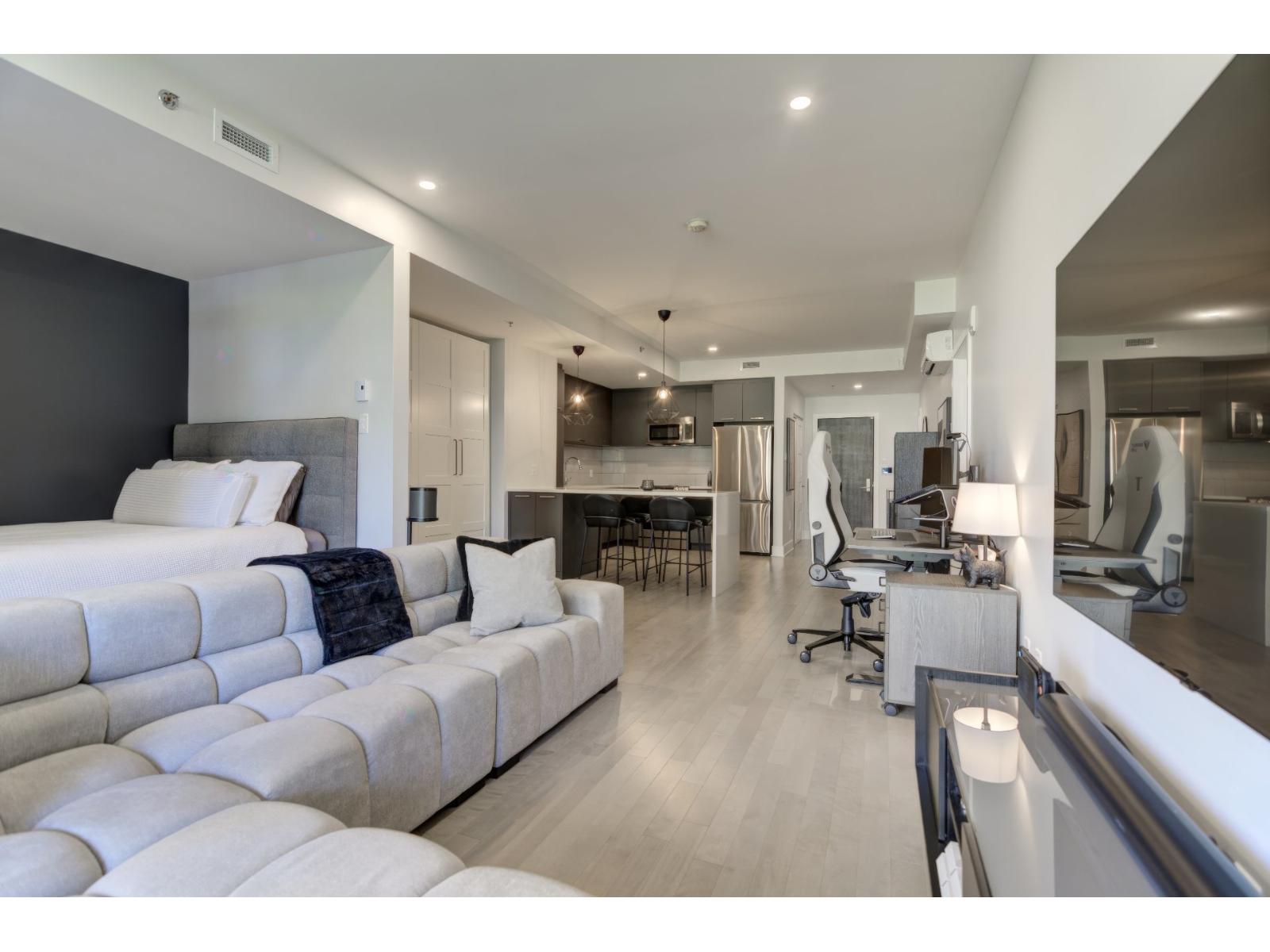 2855 Av. Du Cosmodôme, #102 Property Photo 19