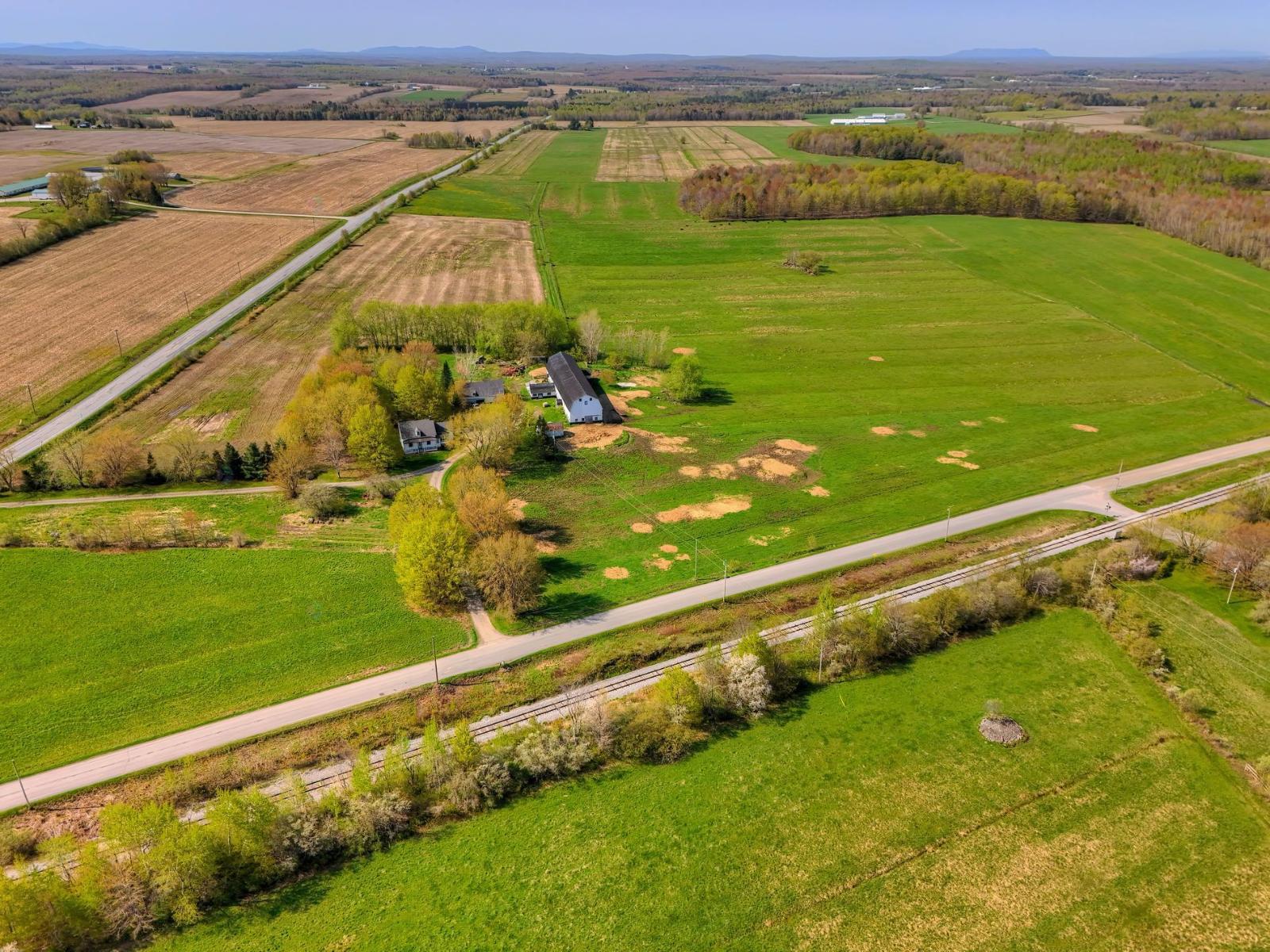 204 Route 116 O. Property Photo 1