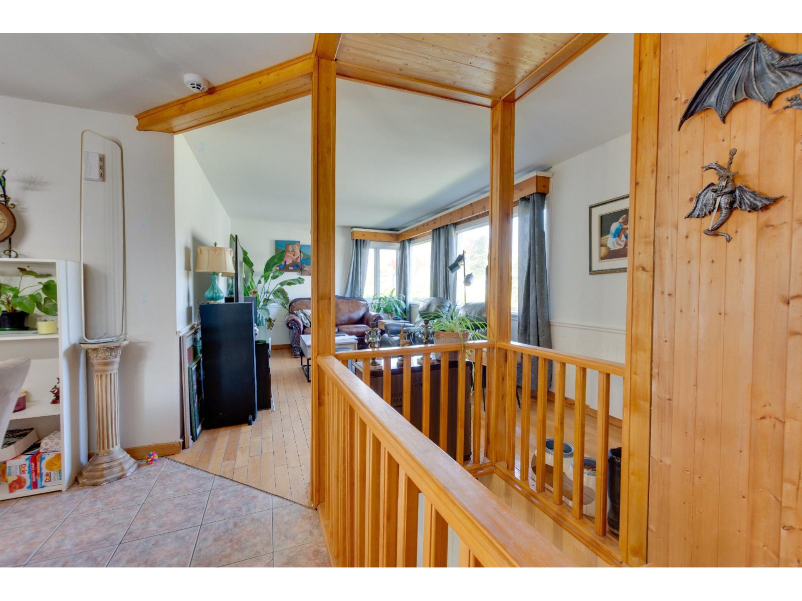 1150 Rue Chabanel Property Photo 12