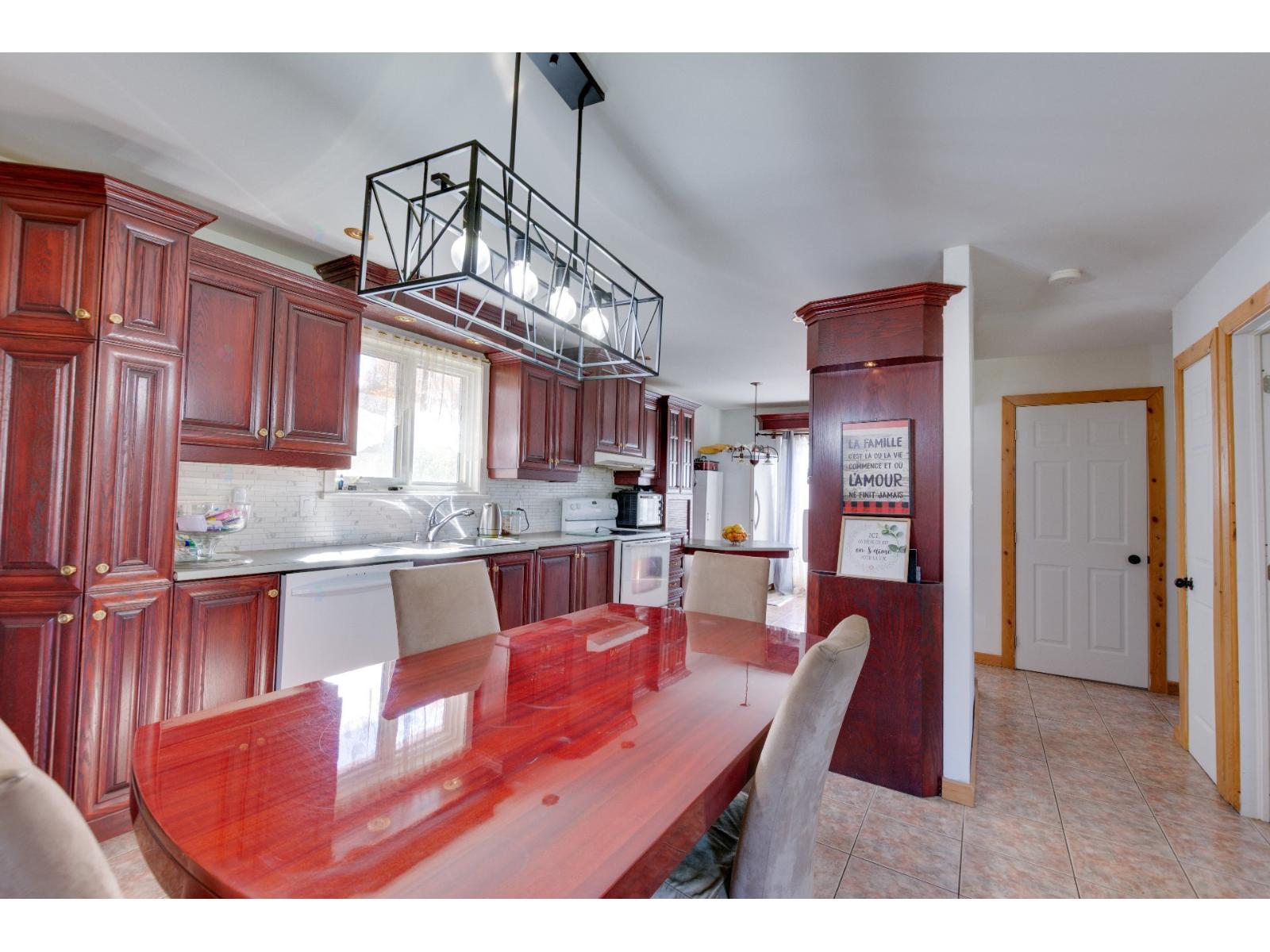 1150 Rue Chabanel Property Photo 19