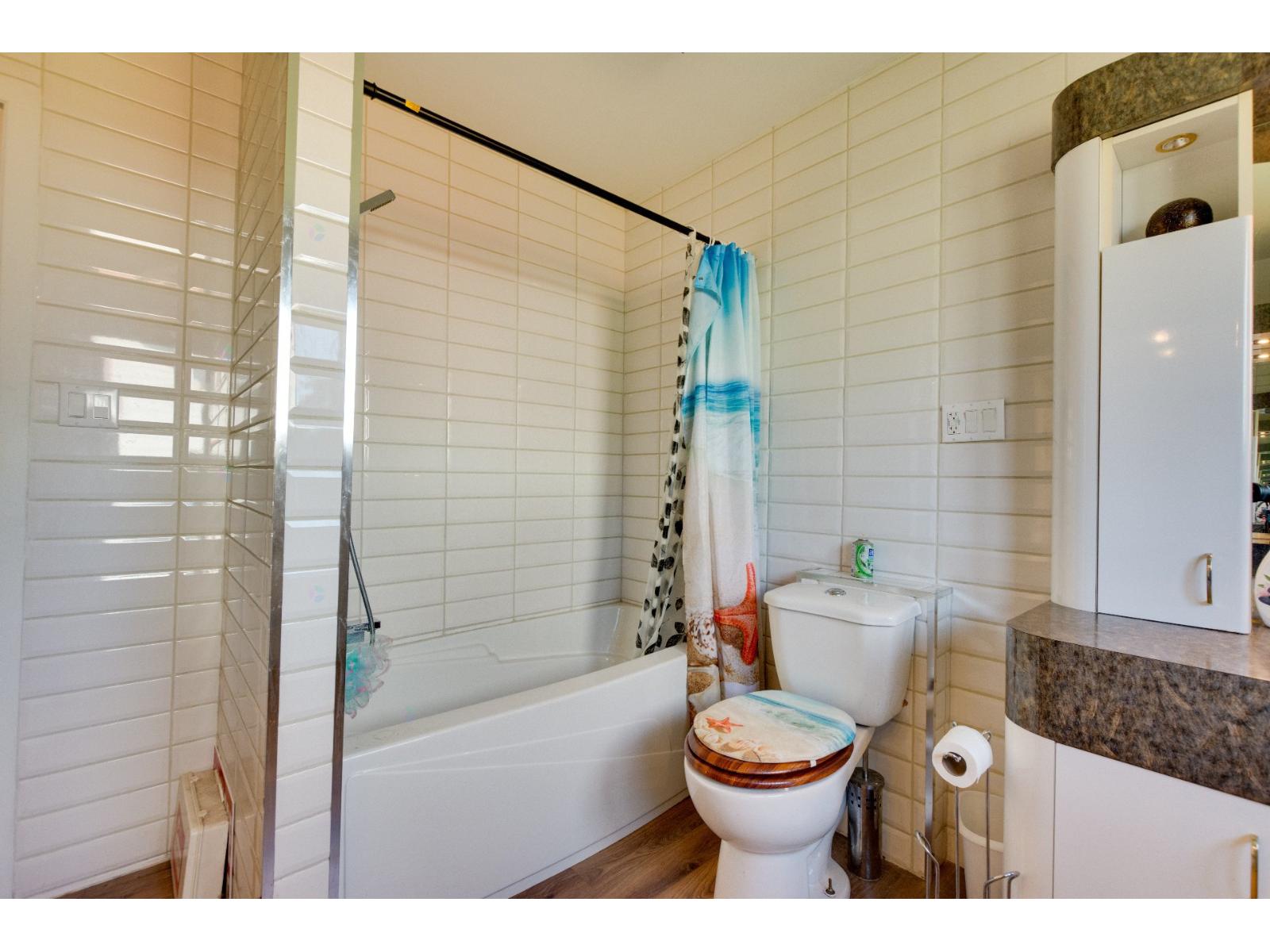 1150 Rue Chabanel Property Photo 23