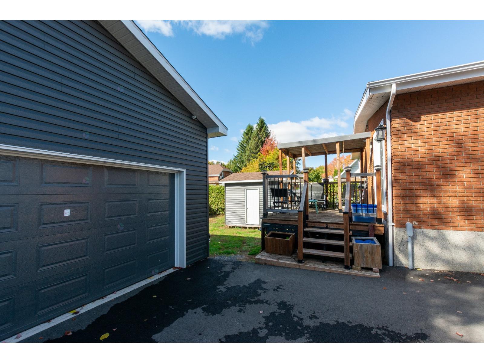 1150 Rue Chabanel Property Photo 28