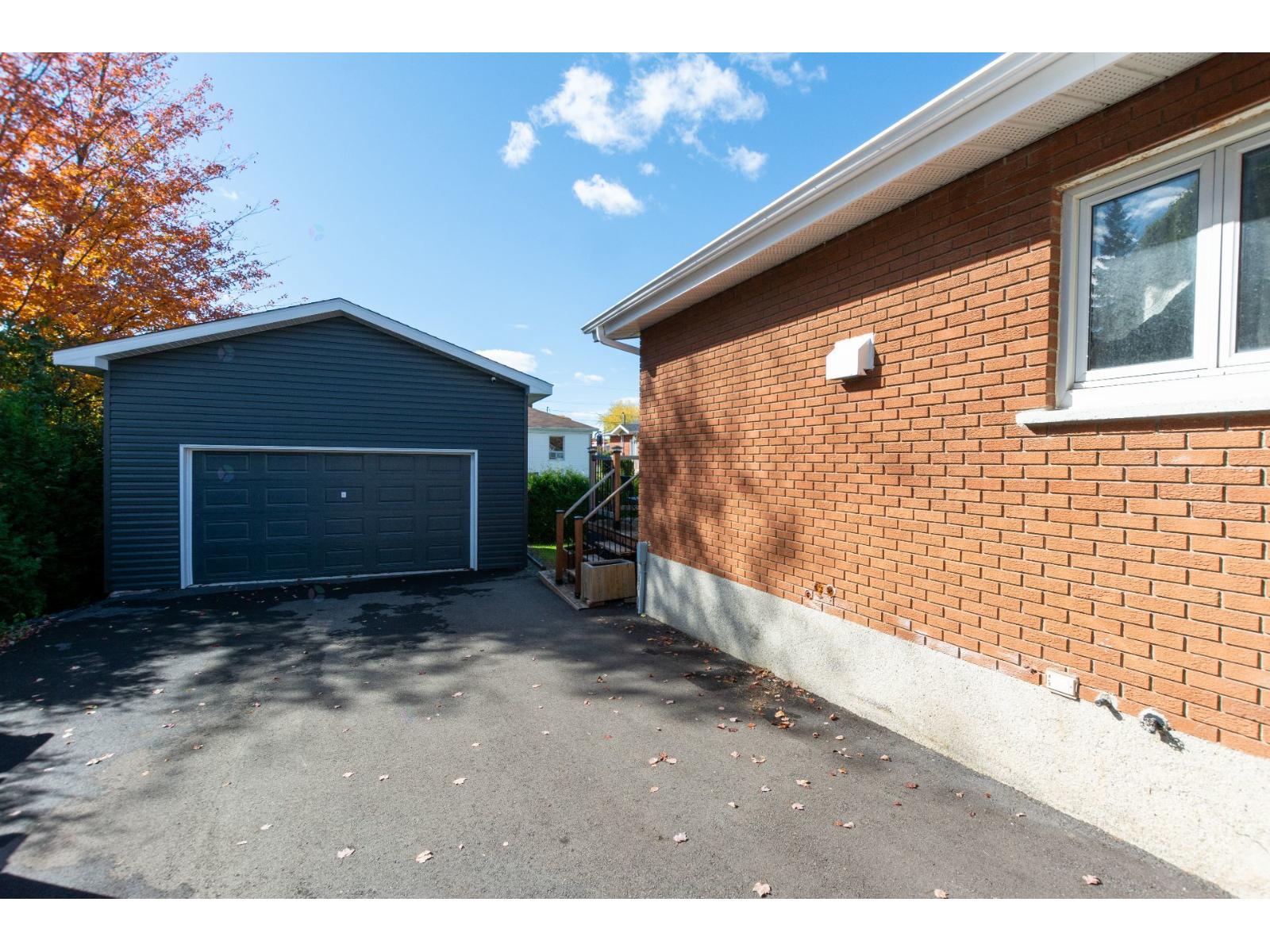 1150 Rue Chabanel Property Photo 29