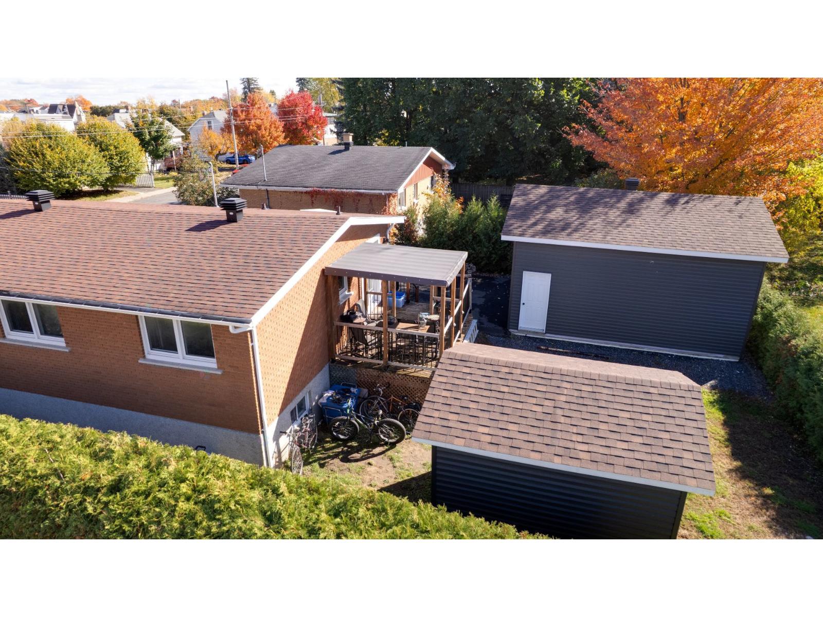 1150 Rue Chabanel Property Photo 38