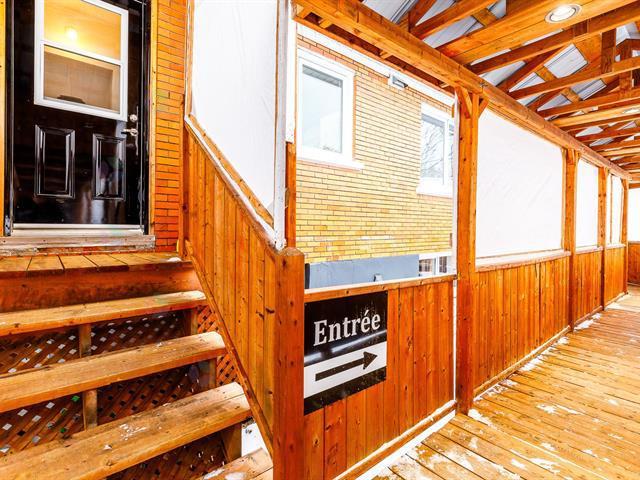 155 Rue Du Collège Property Photo 12