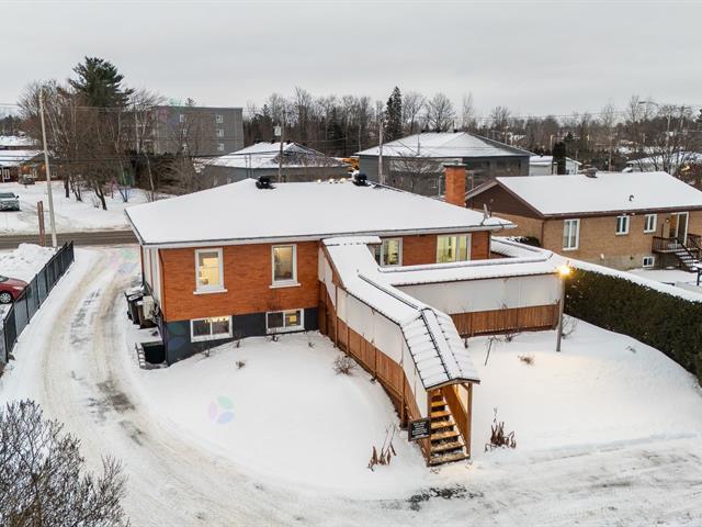 155 Rue Du Collège Property Photo 13
