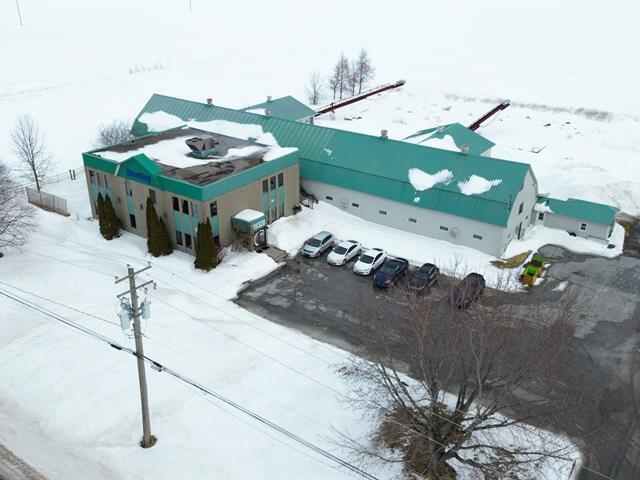 19320 Grand rg St-François Property Photo 1