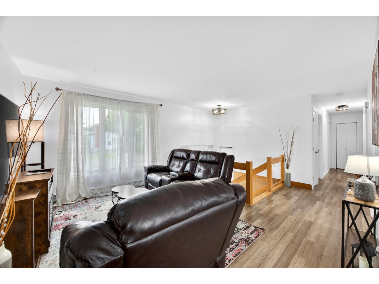 42 Rue Ste-hélène Property Photo 14
