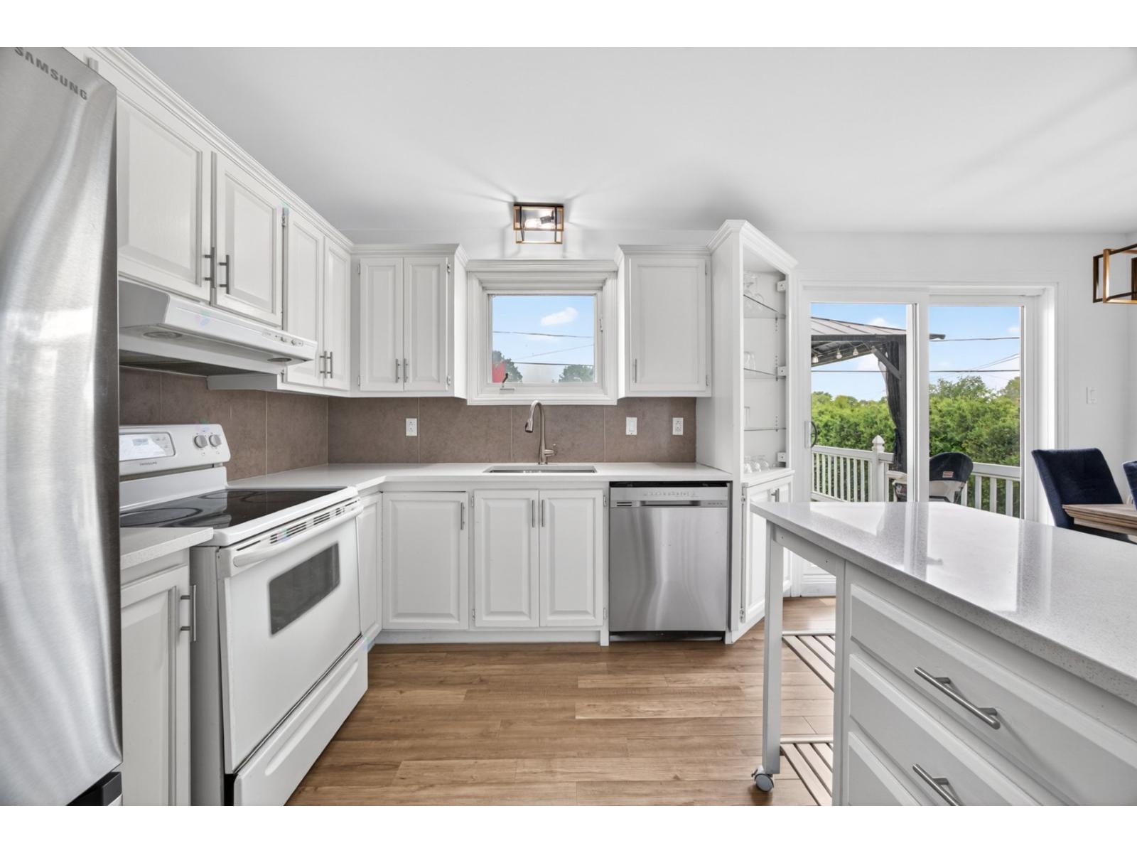 42 Rue Ste-hélène Property Photo 17