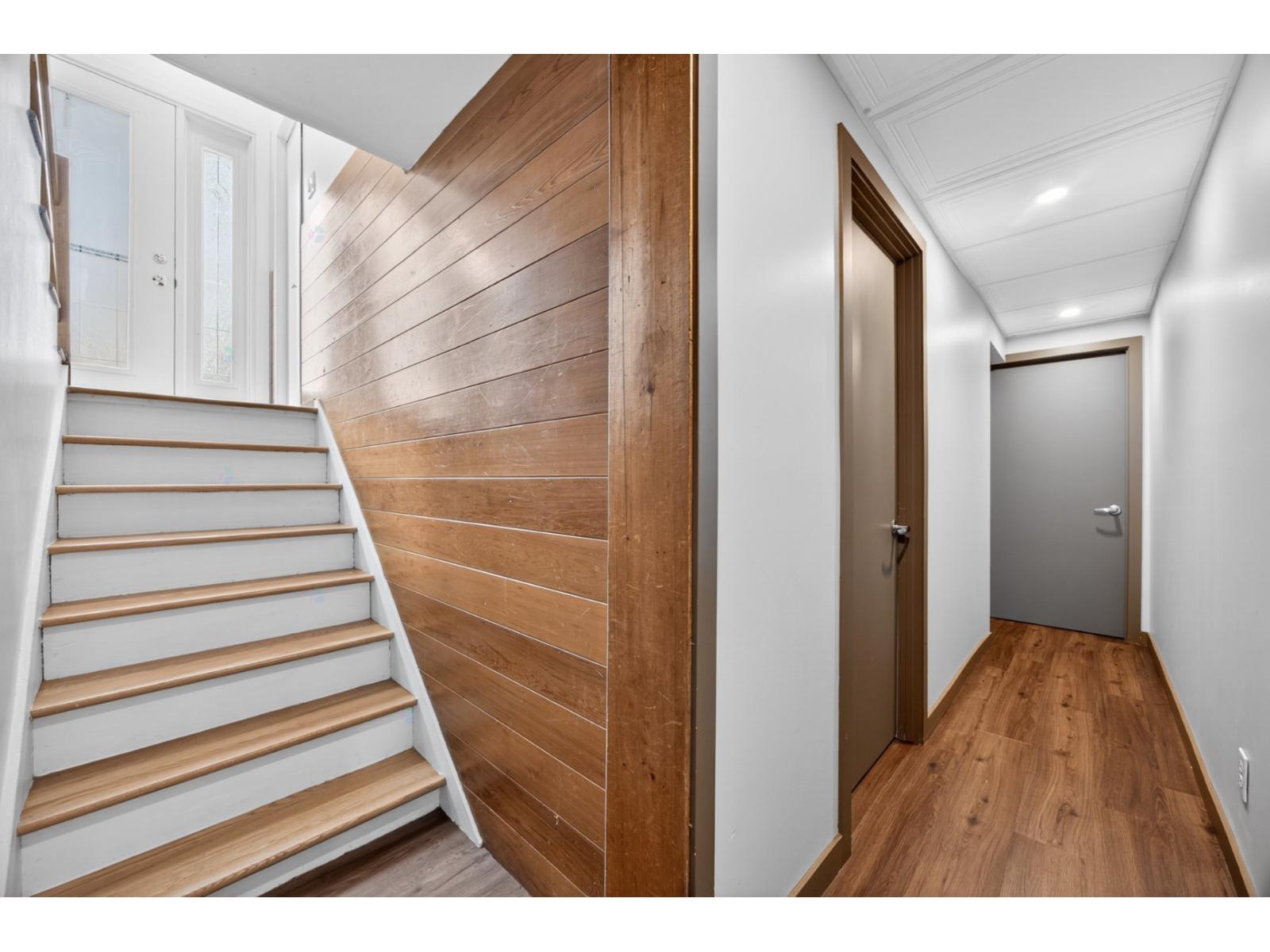 42 Rue Ste-hélène Property Photo 23