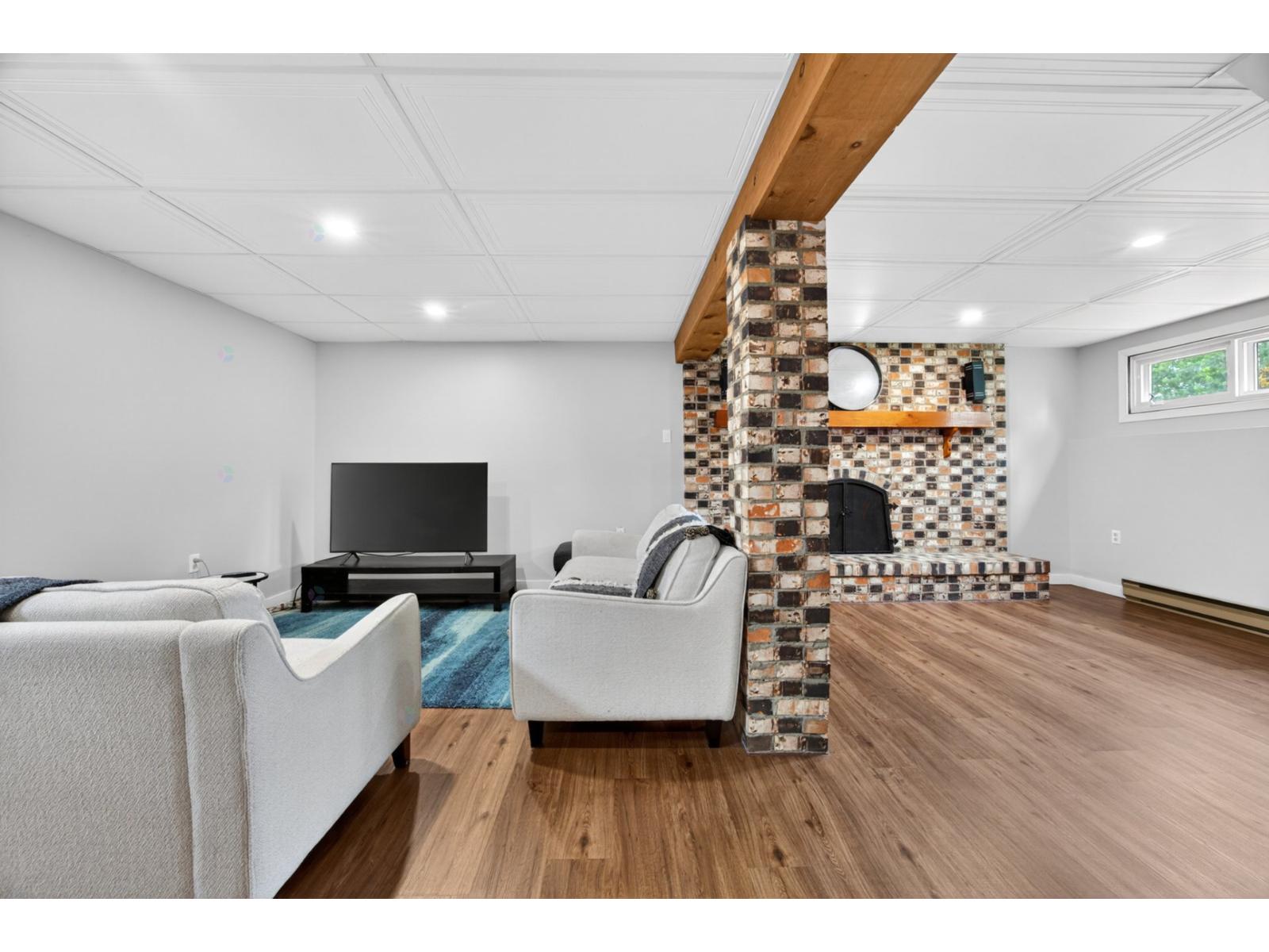 42 Rue Ste-hélène Property Photo 24