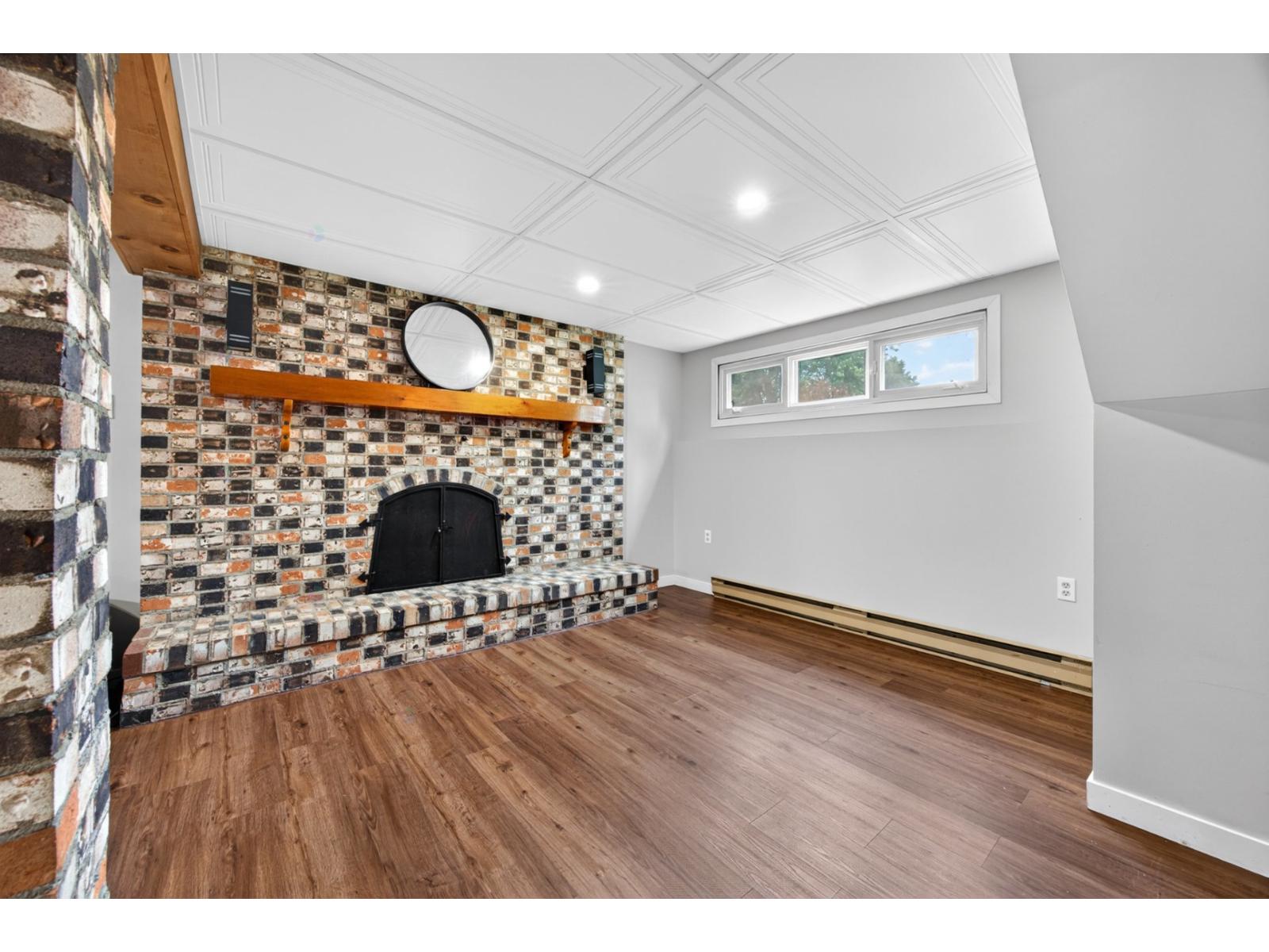 42 Rue Ste-hélène Property Photo 26