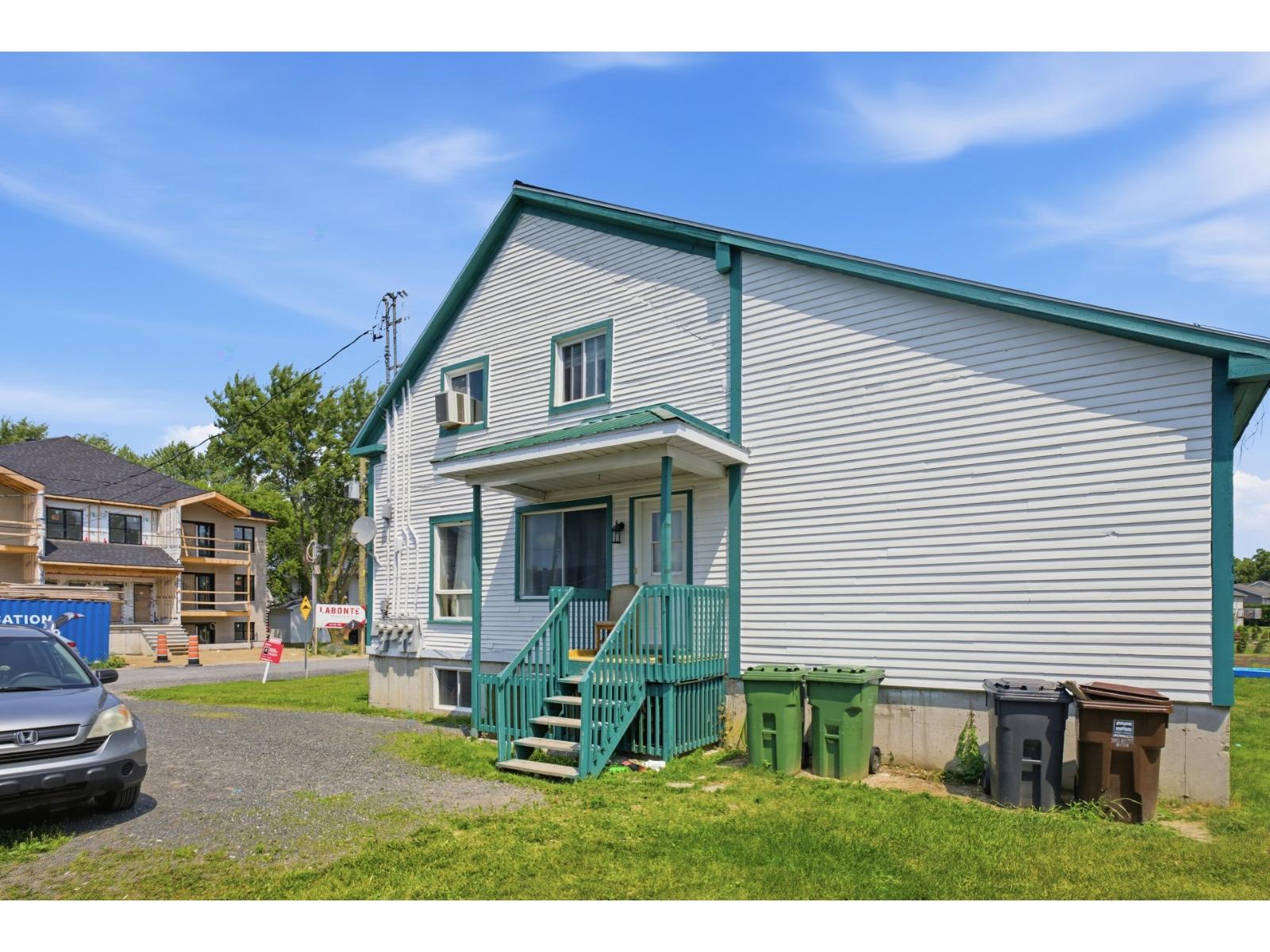 4450-4456 Rue Turgeon Property Photo 4