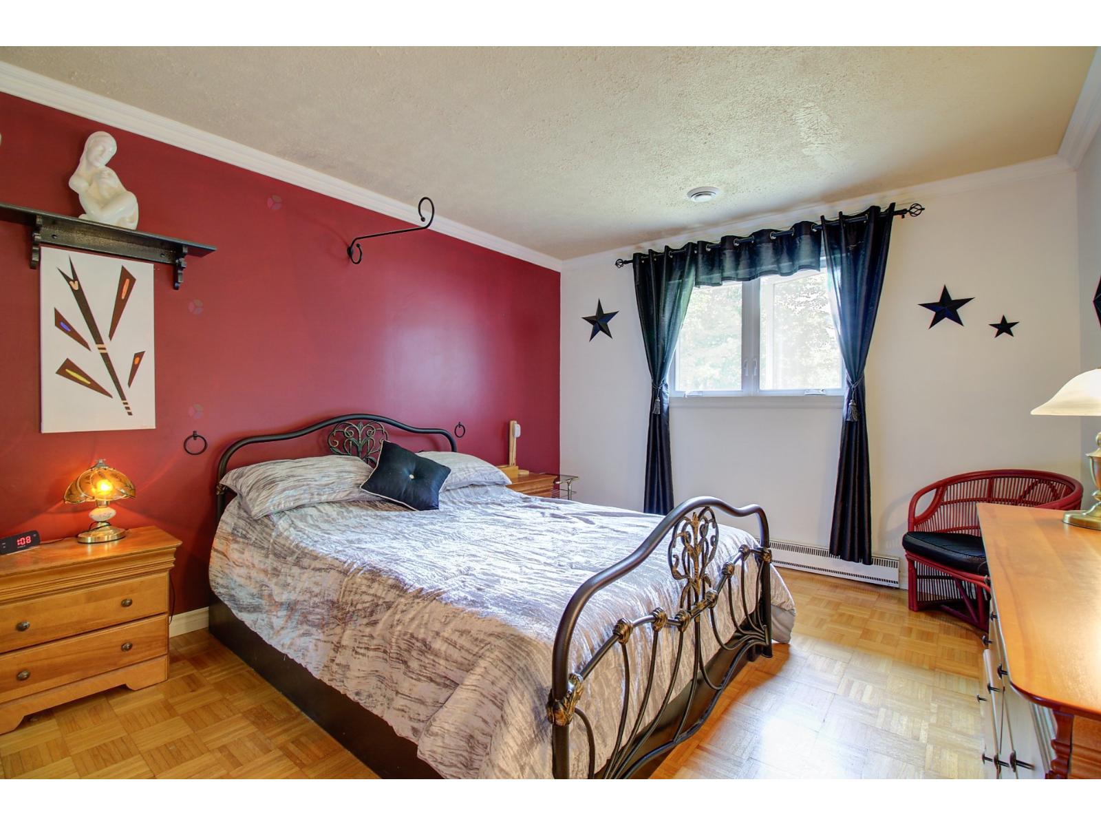 36 Ch. Couture Property Photo 18