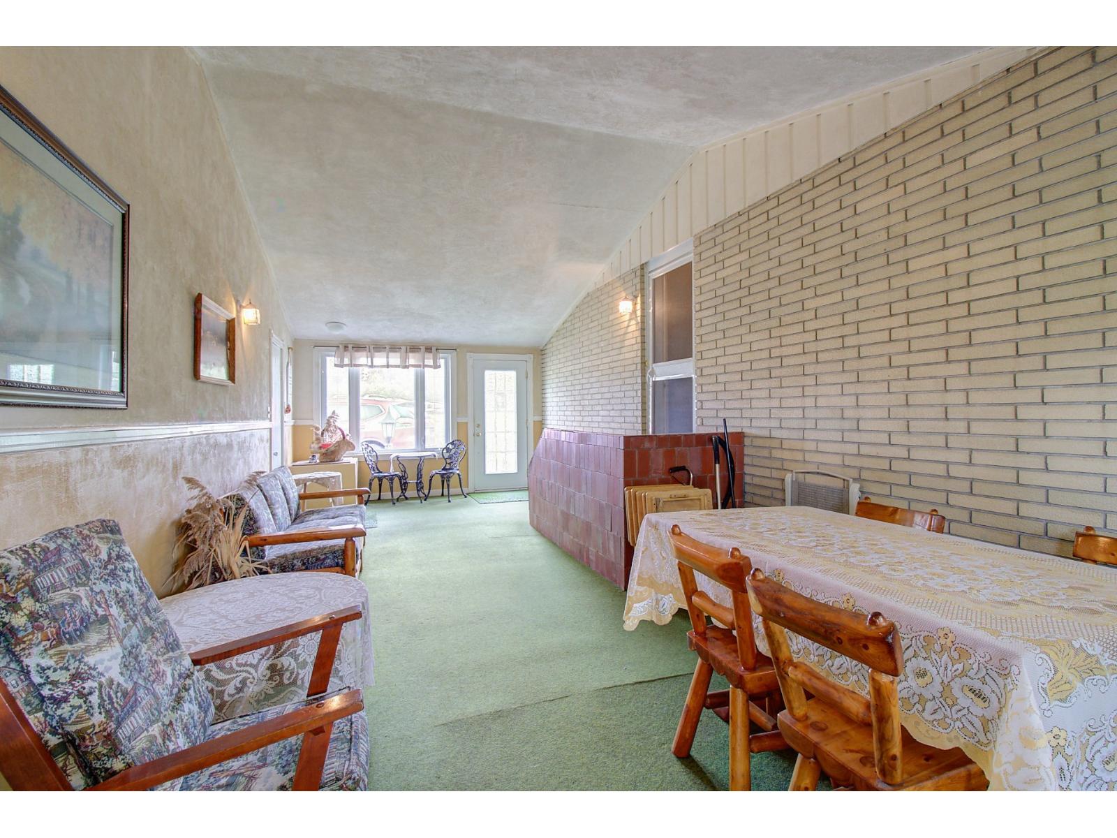 36 Ch. Couture Property Photo 31
