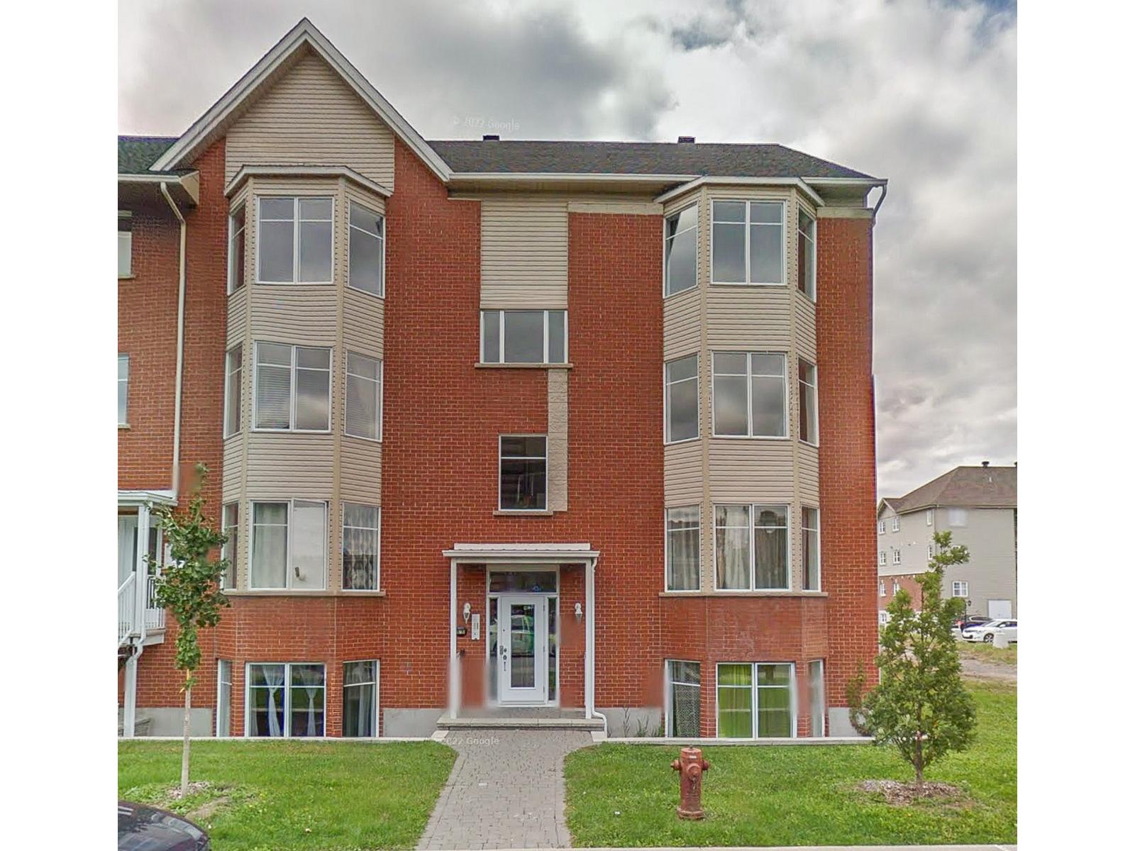 16187 Rue Eugénie-Tessier, #401