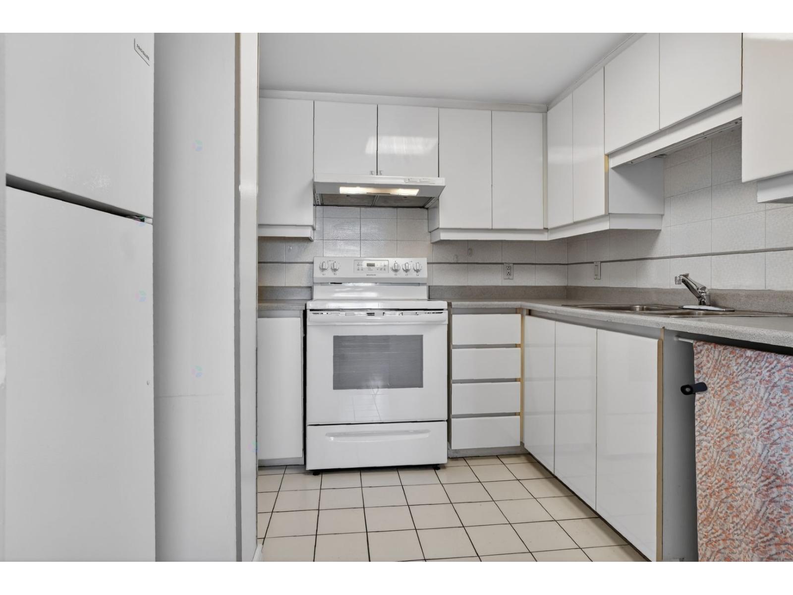 7333 Rue Pierre-corneille, #604 Property Photo 9