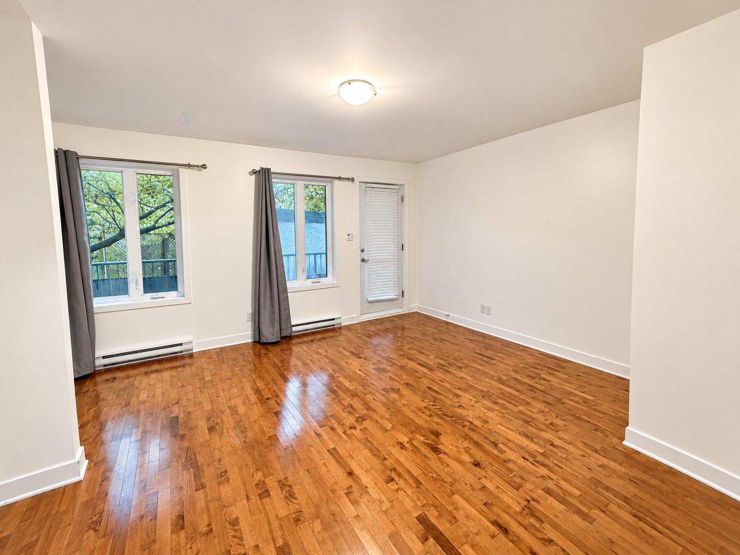 5031 Rue Turcot, #102 Property Photo 12