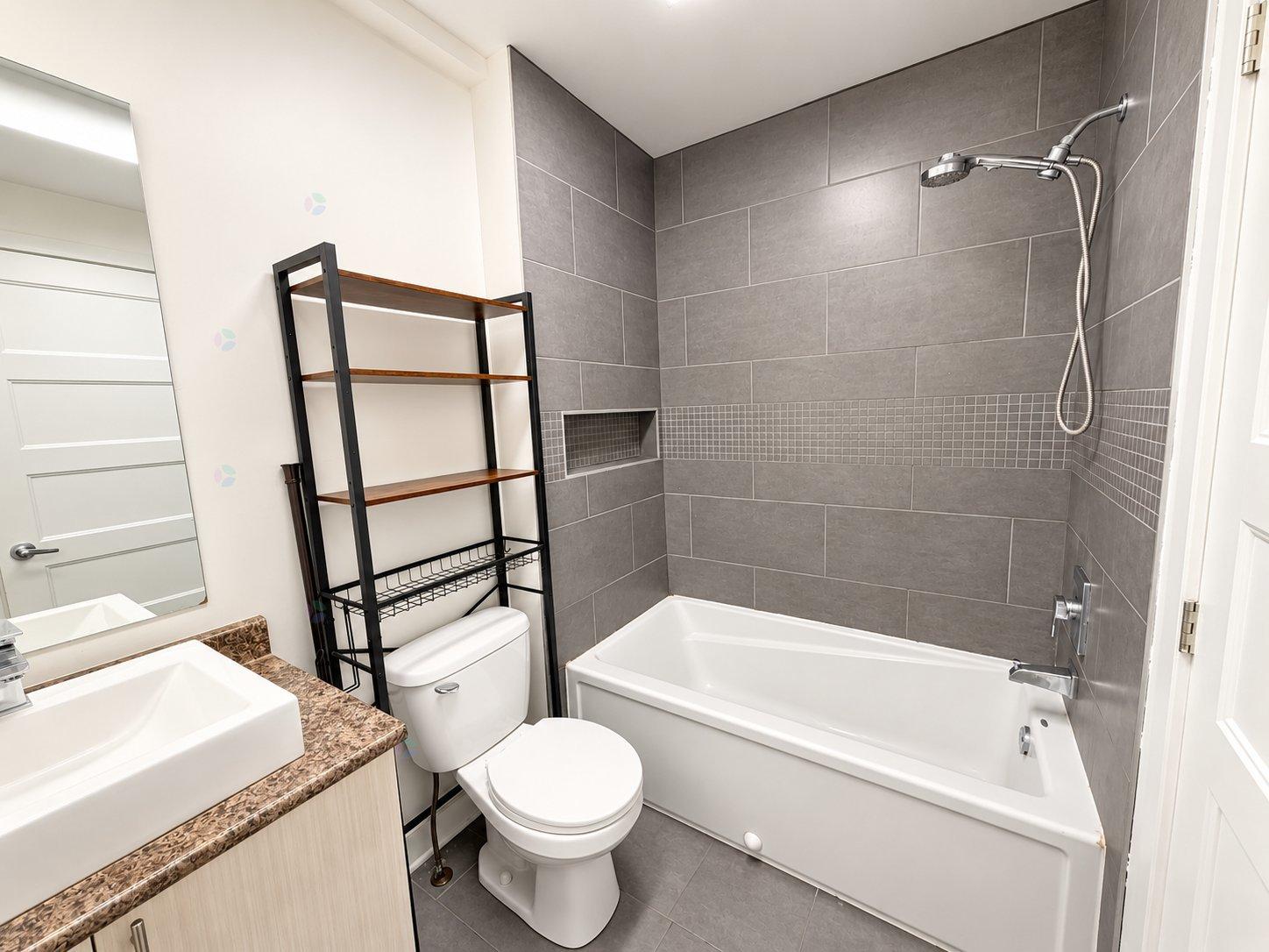 5031 Rue Turcot, #102 Property Photo 21