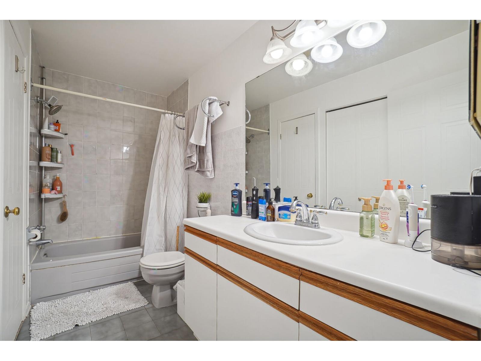 1470 Rue St-jacques, #4 Property Photo 13
