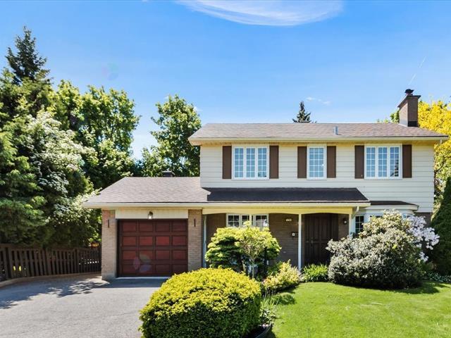 176 Creswell Drive Property Photo 1