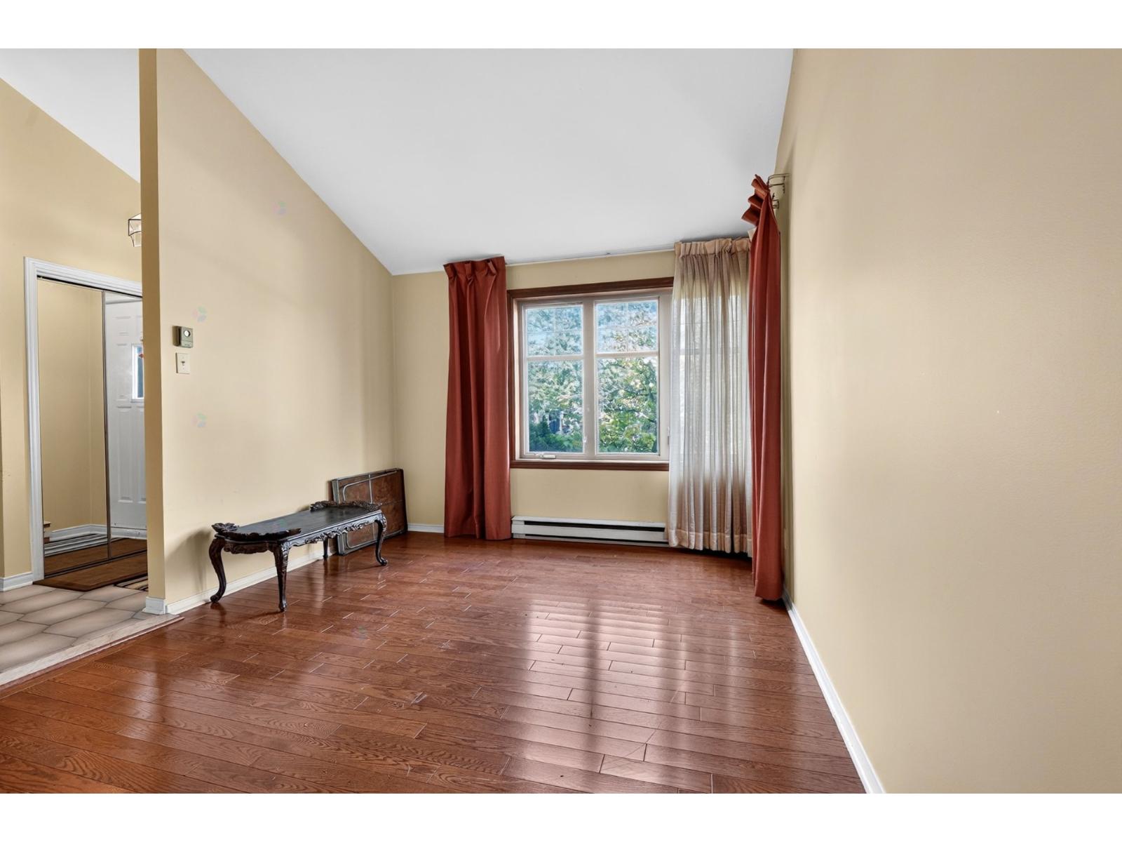 950 Av. Du Maire Property Photo 6
