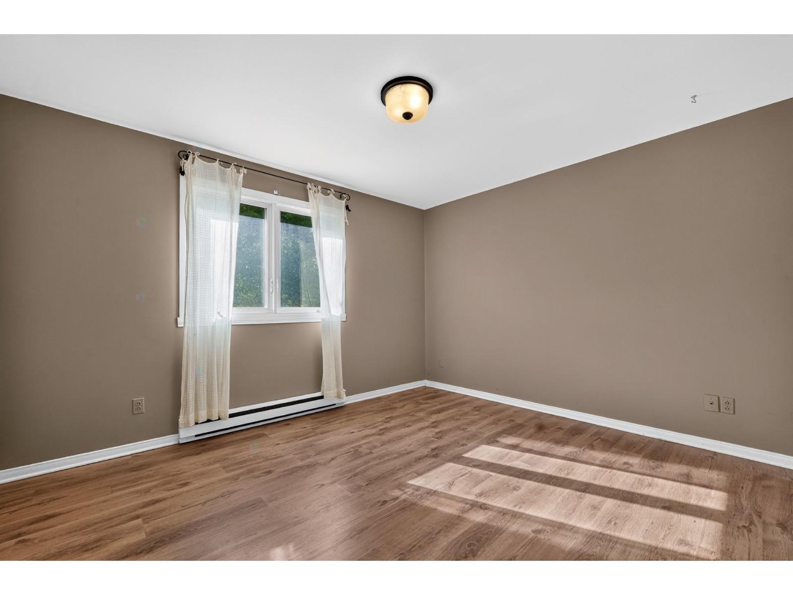 950 Av. Du Maire Property Photo 13