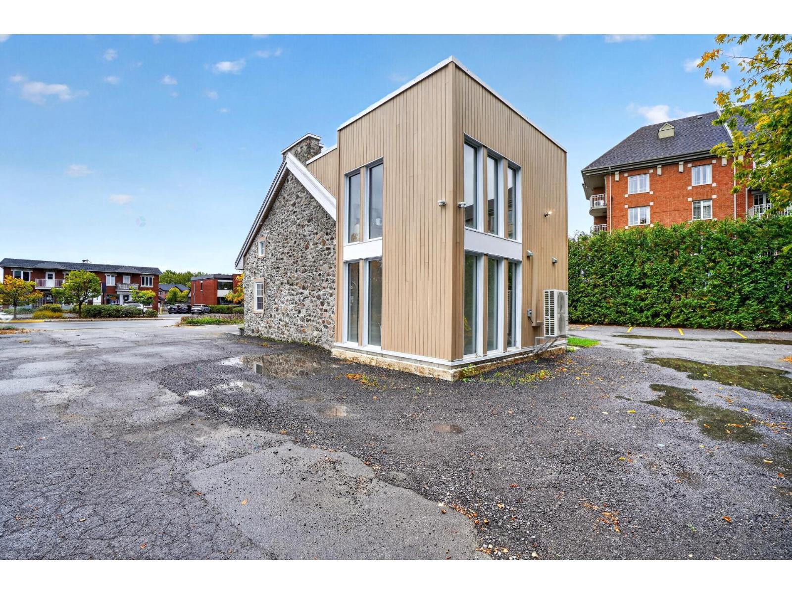 509 Rue Notre-dame, #2 Property Photo 17