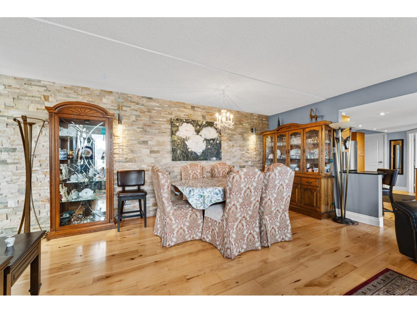 6900 Boul. Gouin E., #1905 Property Photo 12