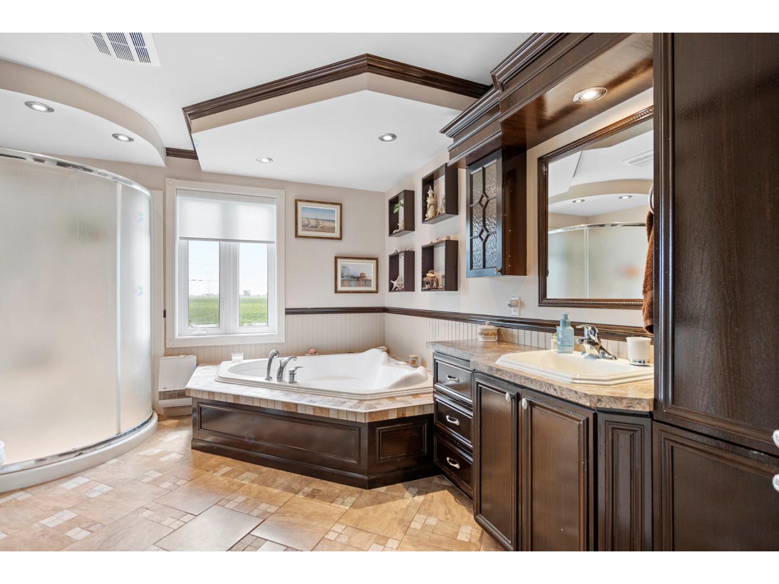 640-651z 4e Rang O. Property Photo 39