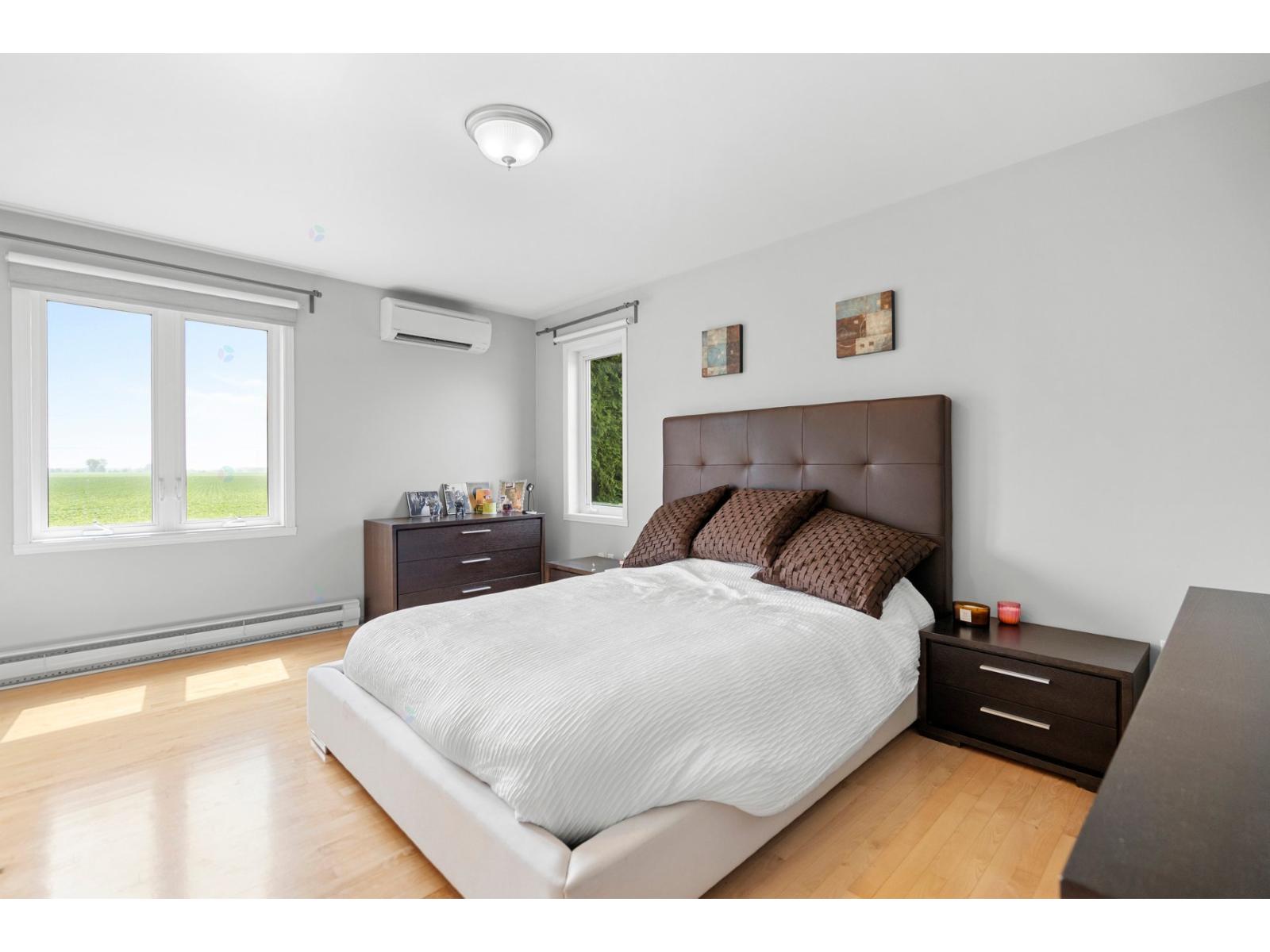 640-651z 4e Rang O. Property Photo 40