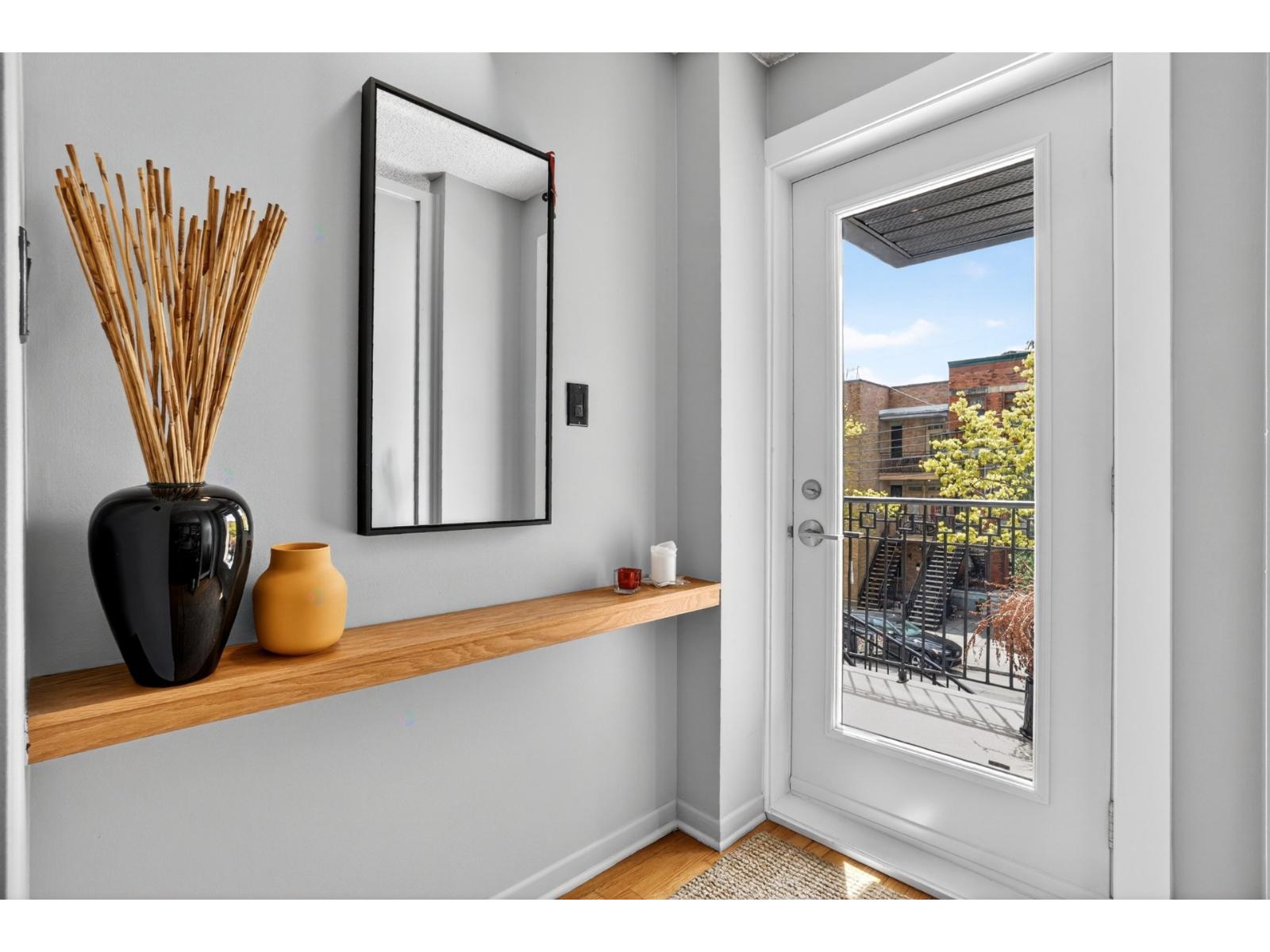 5111 Rue Jeanne-mance Property Photo 3