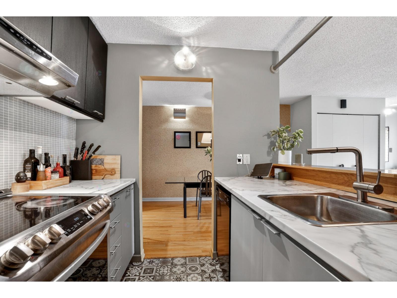 5111 Rue Jeanne-mance Property Photo 10