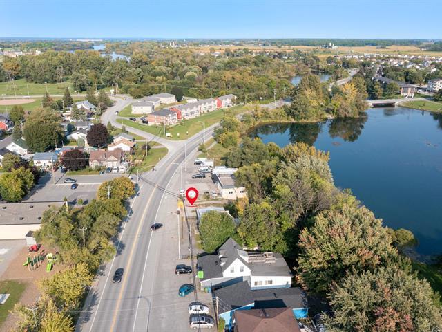 3040 Boul. Hébert Property Photo 8