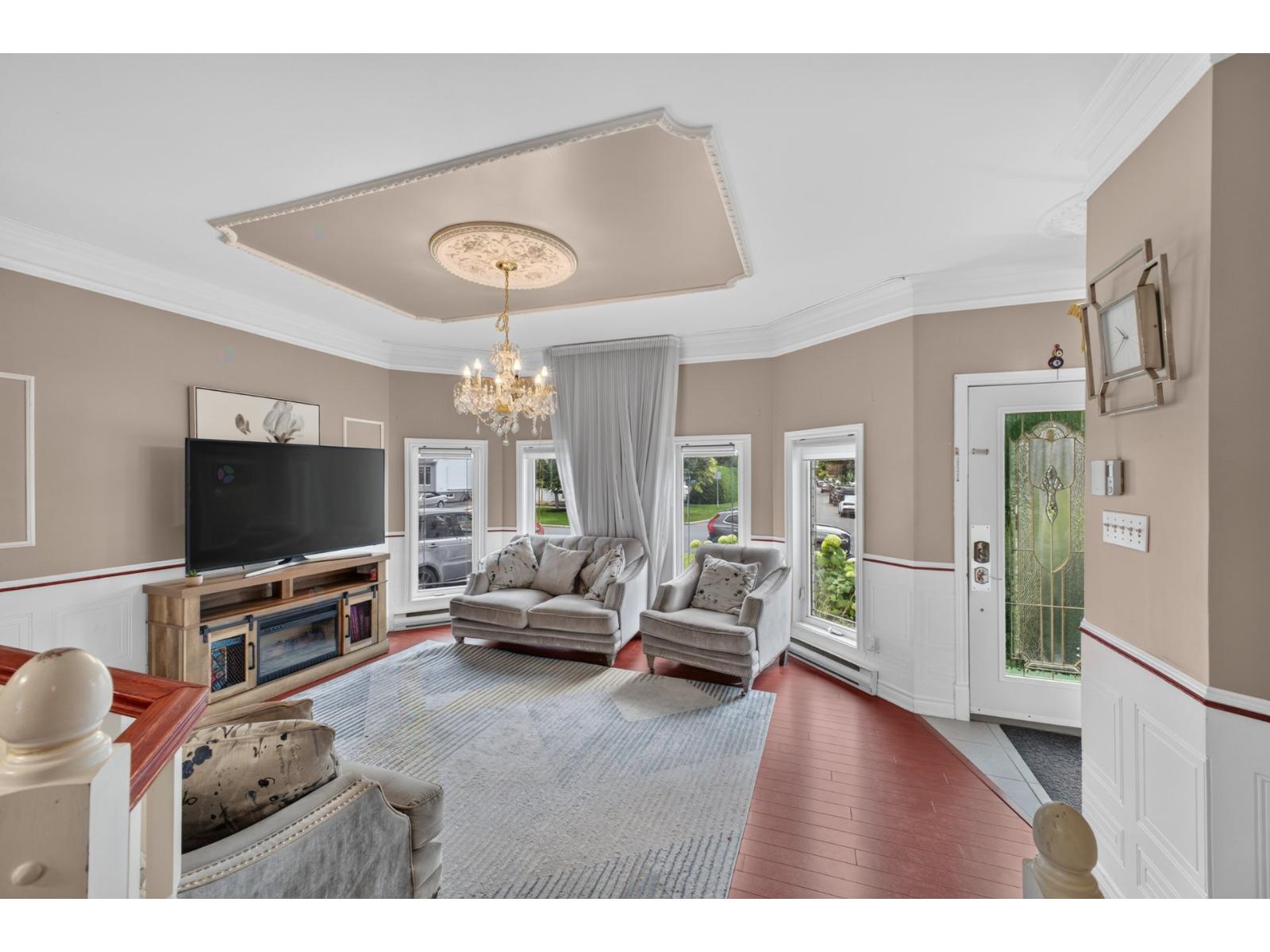 109 Rue De La Concorde Property Photo 4